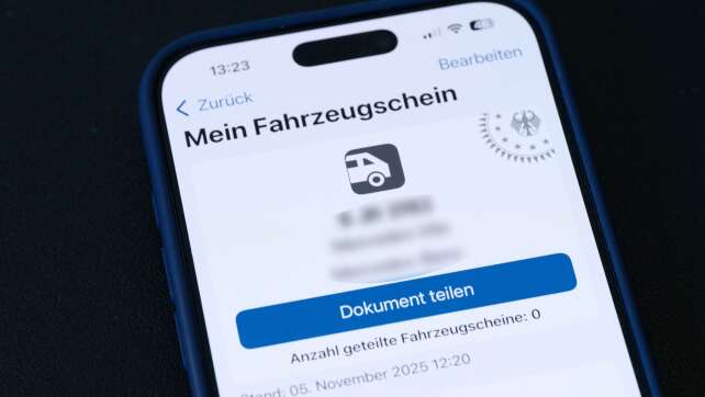 Fahrzeugschein auf dem Handy: Bund startet neue App