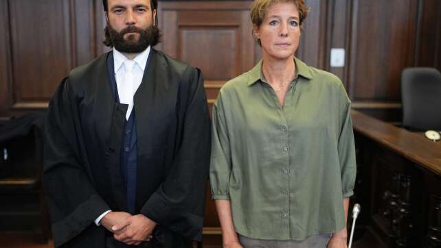 Christina Block: Lasse mich nicht zu Geständnis nötigen