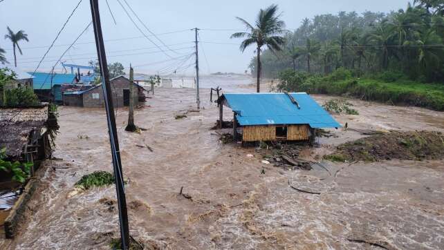 Taifun «Fung-Wong» legt Teile der Philippinen lahm