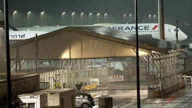 Brandgeruch im Cockpit - Fluggäste zurück in Paris