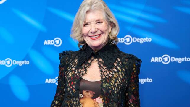 Jutta Speidel ist ihren Führerschein los