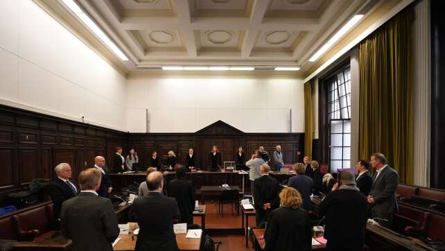 Druck auf Zeugen? Strenge Ermahnung im Block-Prozess