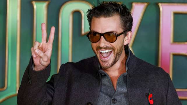 «Bridgerton»-Star Bailey will sich mit Kindern Zeit lassen