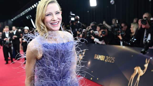 Cate Blanchett übt das Gärtnern