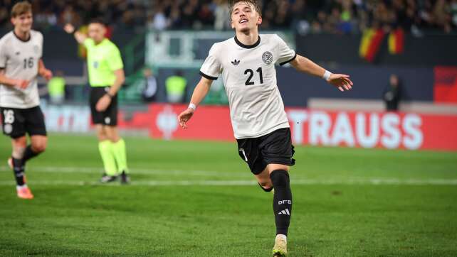 Bischof lernt von Kane - Karls «Topform» bei U21-Debüt