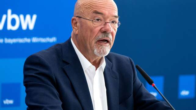 Stimmung in der bayerischen Wirtschaft hellt sich auf