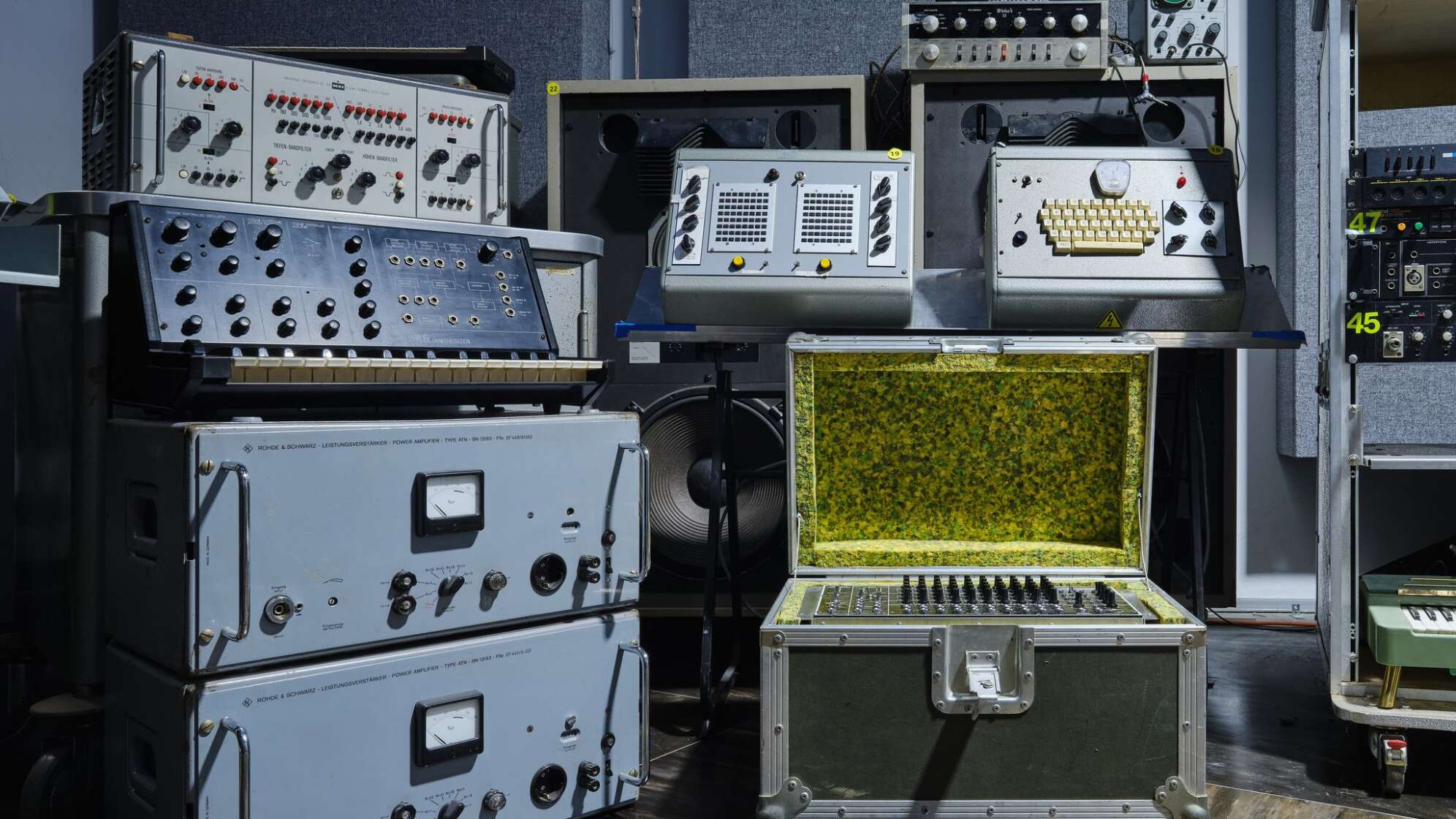 Nachlassstücke von Kraftwerk-Mitbegründer Schneider versteigert