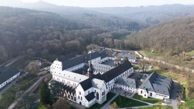 Weinbaugipfel fordert mehr Sichtbarkeit für deutsche Weine