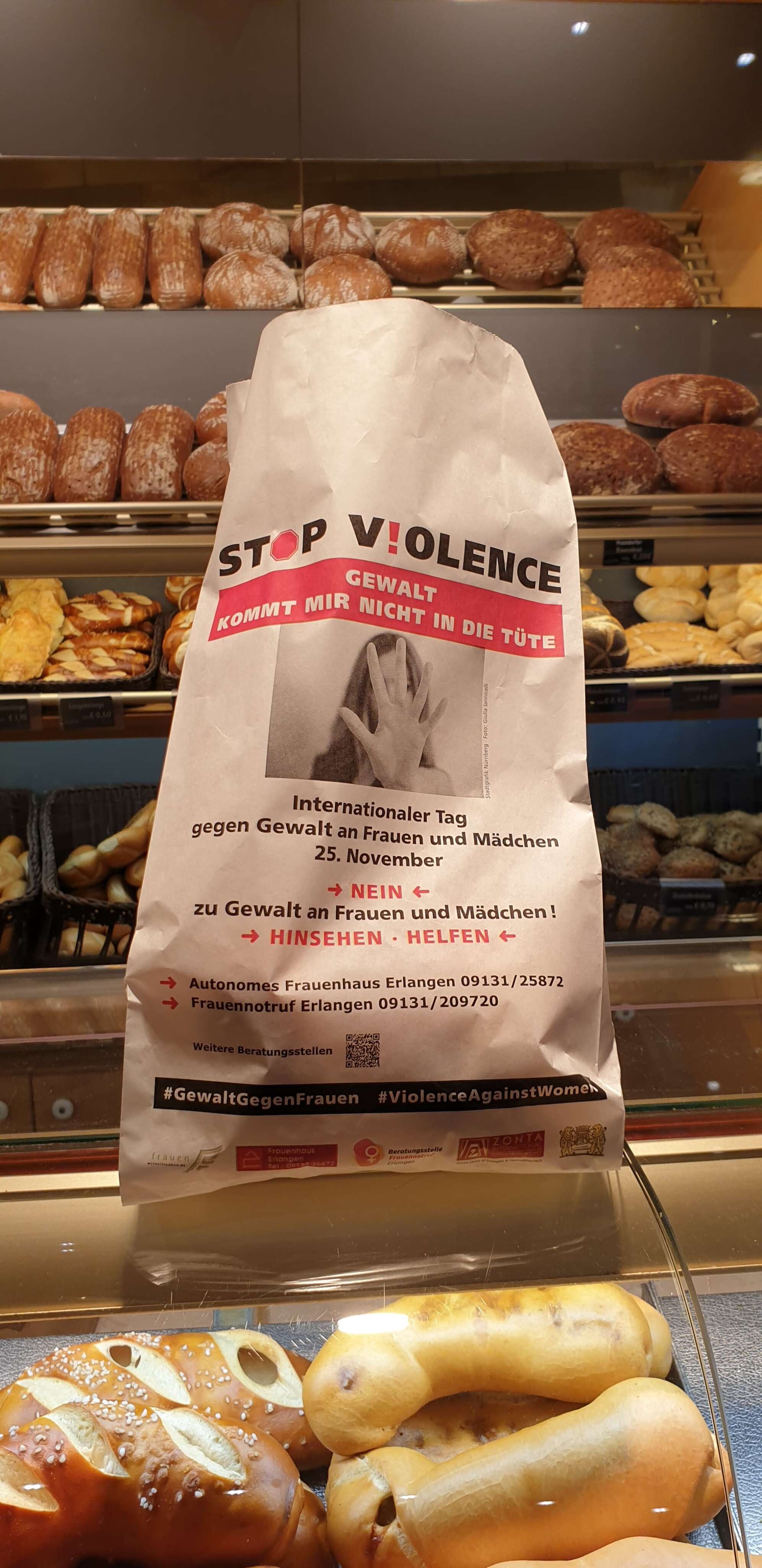 Gewalt kommt nicht in die Tüte