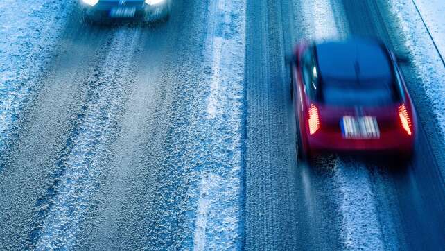 Auf glatten Straßen Richtung Wochenende