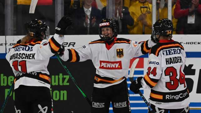 Parallele Eishockey-Länderspiele von Männern und Frauen