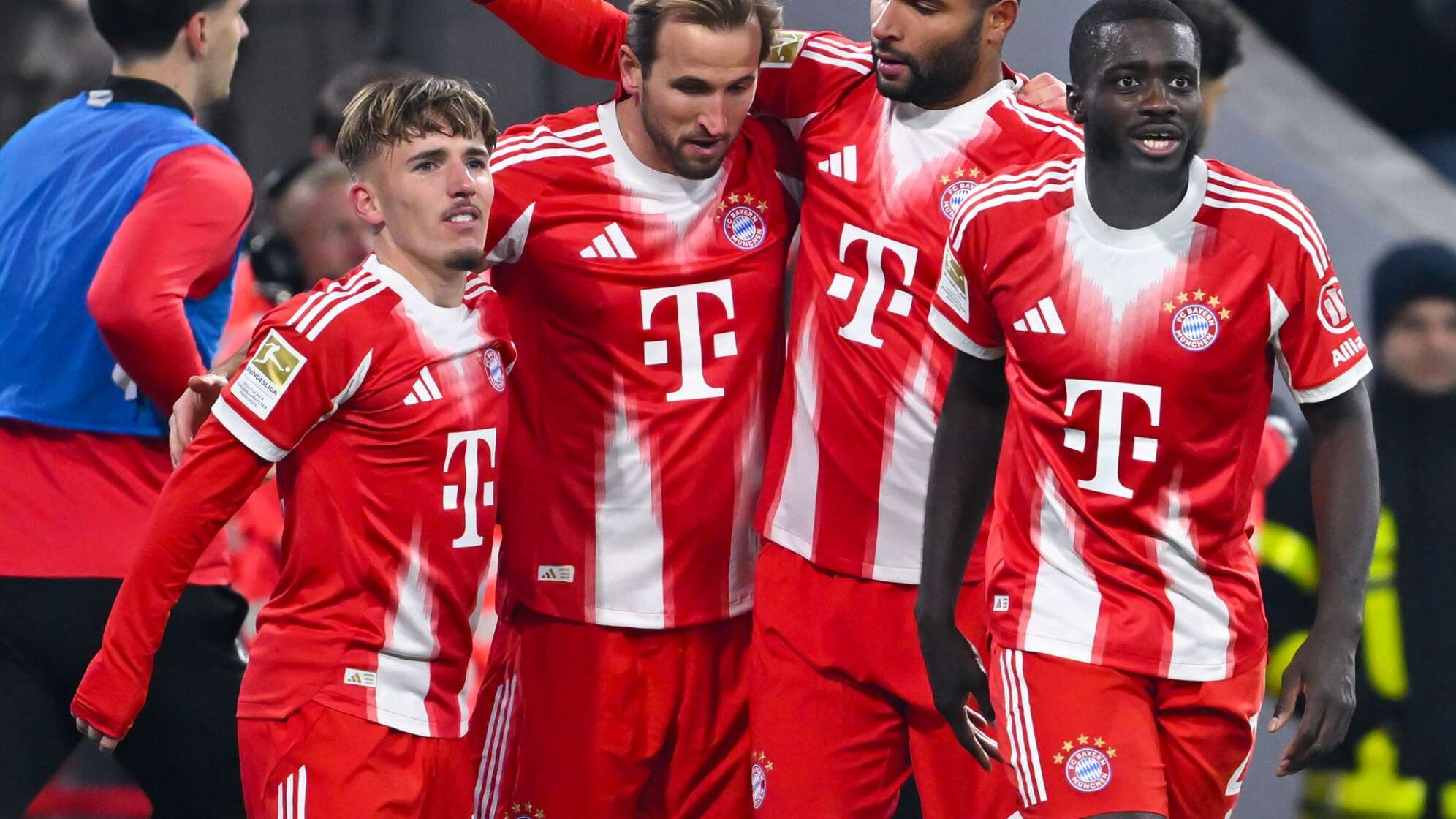 Dayot Upamecano und Harry Kane