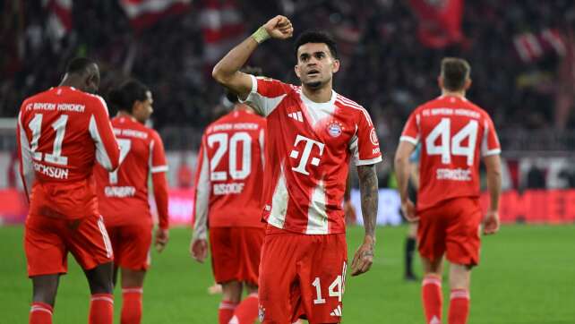 BVB schlägt Bayer - Später Bayern-Sieg gegen St. Pauli