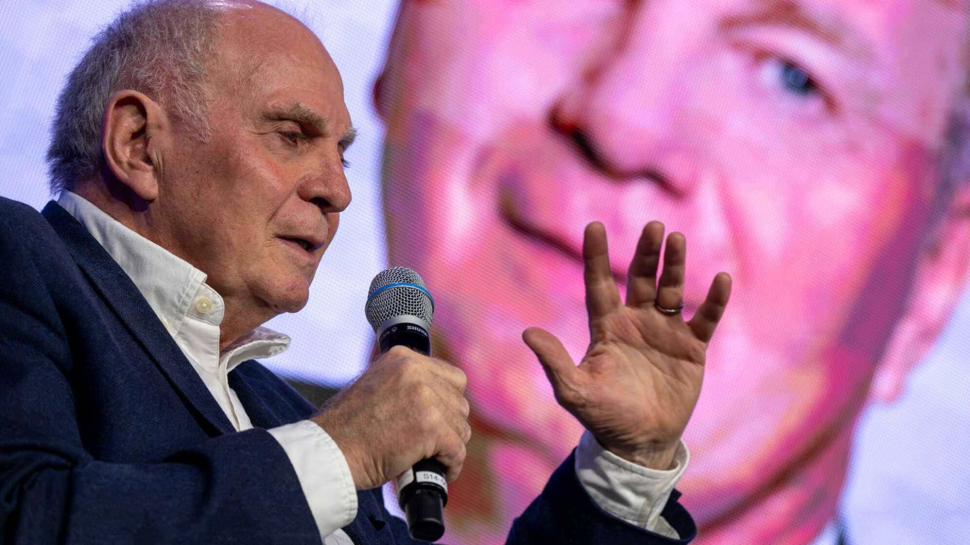 Uli Hoeneß spricht auf Kongress „Sport Marke Medien“