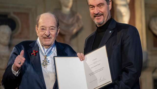 Ralph Siegel und Ulrich Walter mit Maximiliansorden geehrt