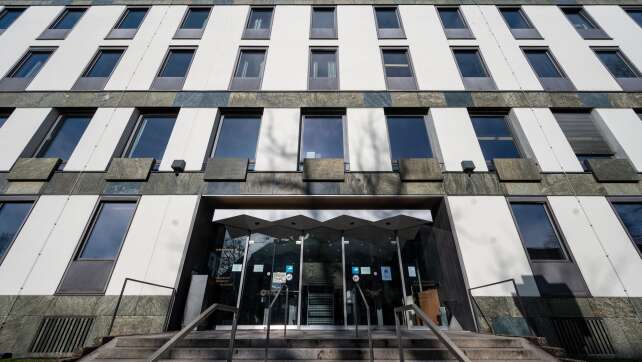 Drogen statt Champagner - Prozess um Tod in Restaurant