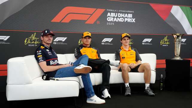 Mit Blick auf WM-Trophäe: Verstappen reicht den Druck weiter