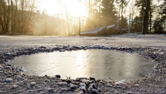 Auf den Straßen kann es glatt werden