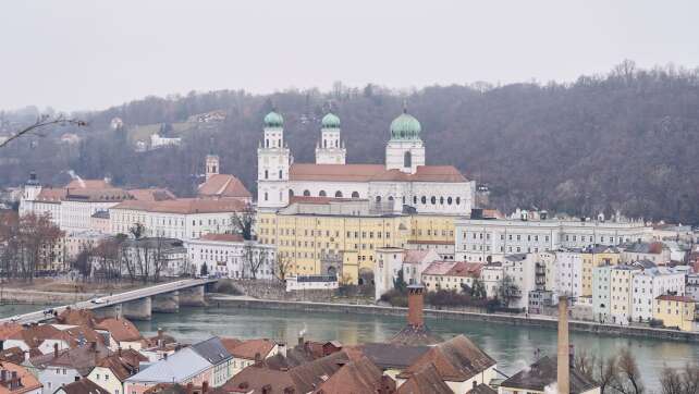 Missbrauchsstudie: 672 Gewaltopfer im Bistum Passau