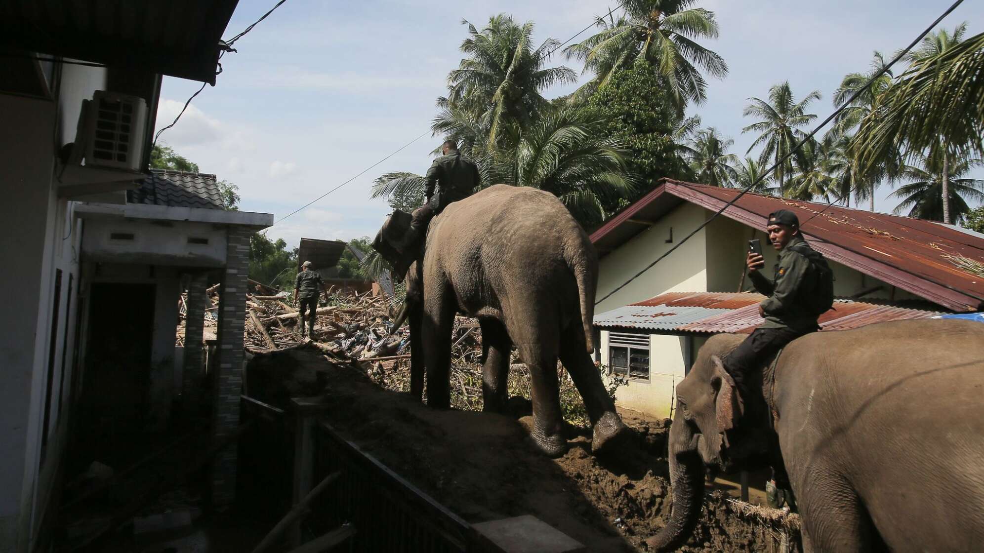 Überschwemmungen in Indonesien