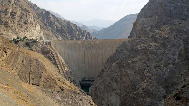 Iran treibt Wolkenimpfen gegen Dürre voran