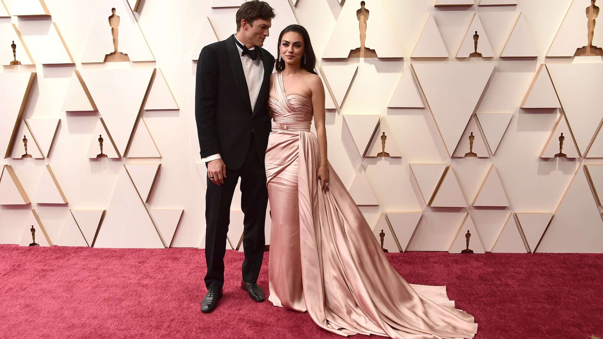 Ashton Kutcher und Mila Kunis