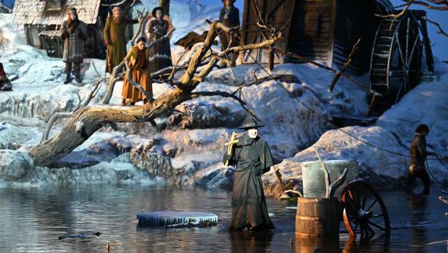 Ferienjob auf der Seebühne? Statistensuche für «La traviata»