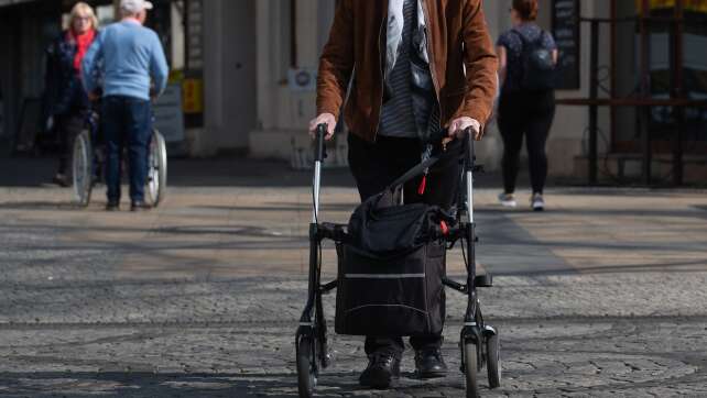 Gekürztes Landespflegegeld laut VdK «Schlag ins Gesicht»