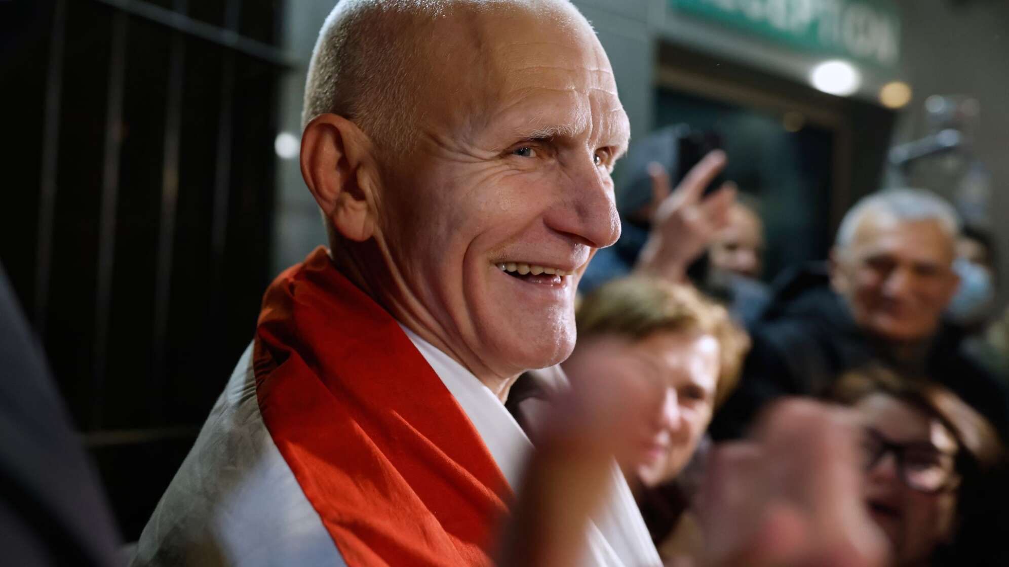 Belarus lässt 123 politische Gefangene frei