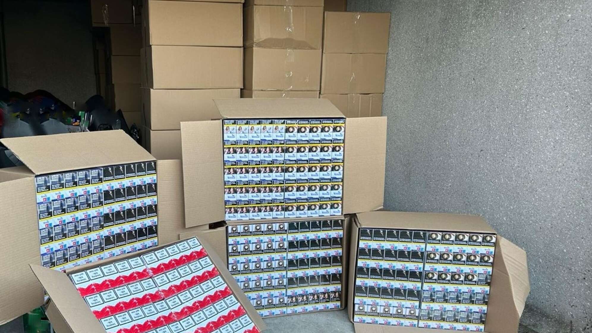 Handel mit illegalen Zigaretten