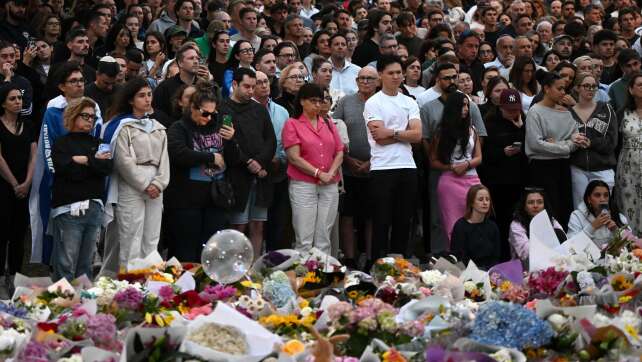 Australiens Regierung lässt strengere Waffengesetze prüfen