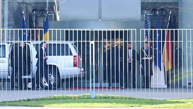 Bundesregierung: Sicherheiten für Frieden entscheidend