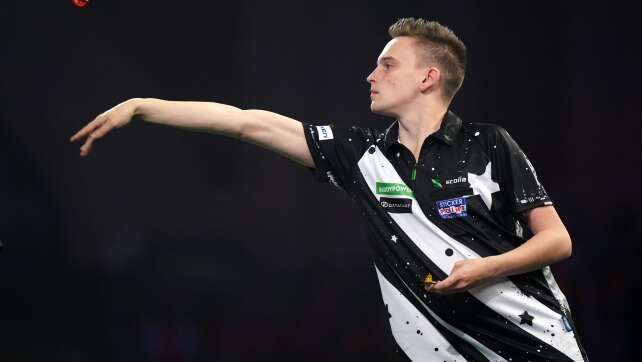 Pietreczko schafft Sprung in die zweite Runde der Darts-WM