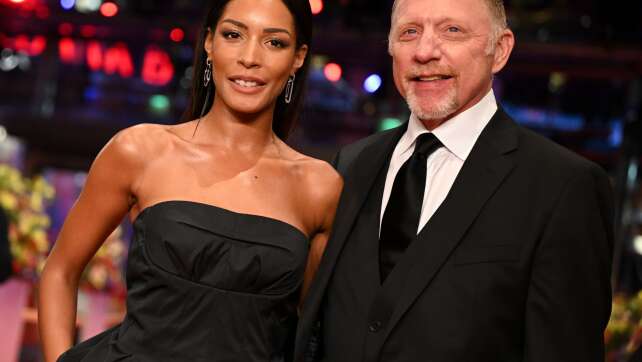 Wie Boris Becker sein Baby aufs Tennisspielen vorbereitet