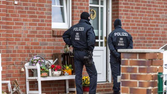 Rechte Terrorzelle? Junge Verdächtige angeklagt