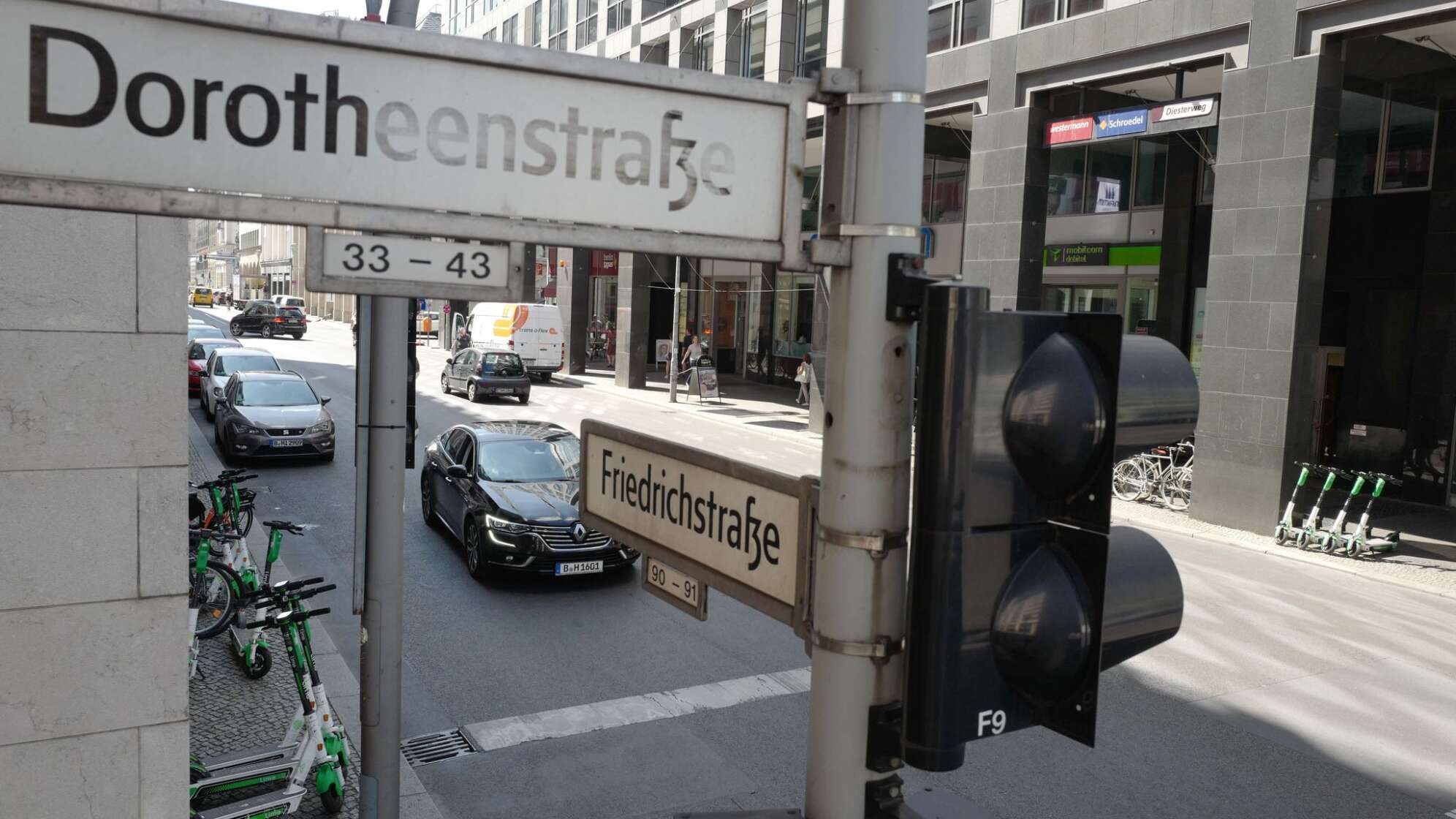 Dorotheenstraße im Berliner Regierungsviertel