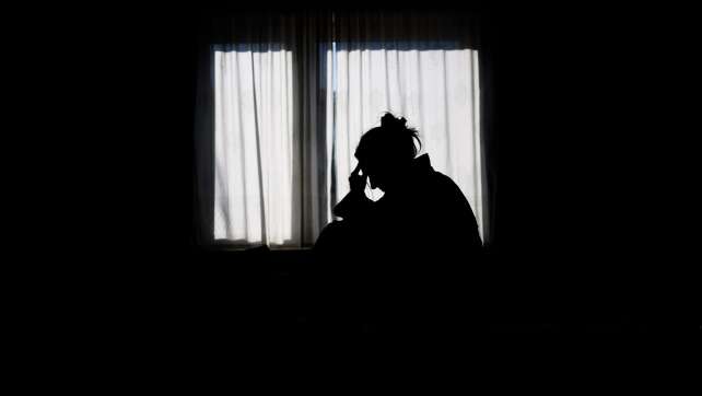 Einsamkeit, Angst - viele suchen Halt bei Telefonseelsorge