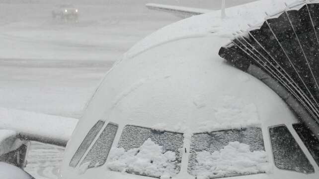 Wintersturm im Nordosten der USA: Hunderte Flüge gestrichen