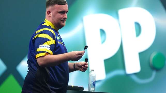 Darts-Weltmeister Littler spricht über Augen-OP als Kind