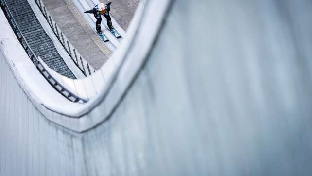 Schanzenrekord bei Quali in Garmisch - Geiger diesmal dabei