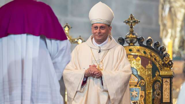 Erzbischof: Glaube hilft gegen Egoismus, Hass und Hetze