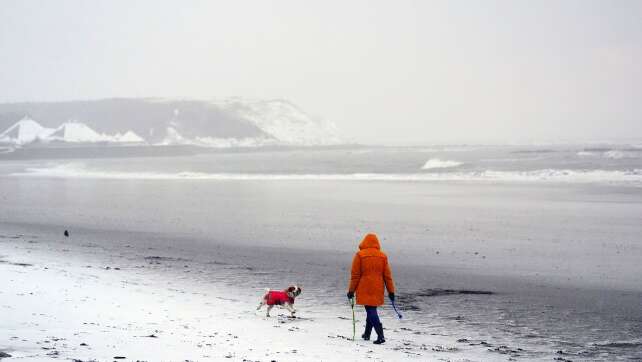 Schnee und Eis sorgen für Chaos in europäischen Ländern