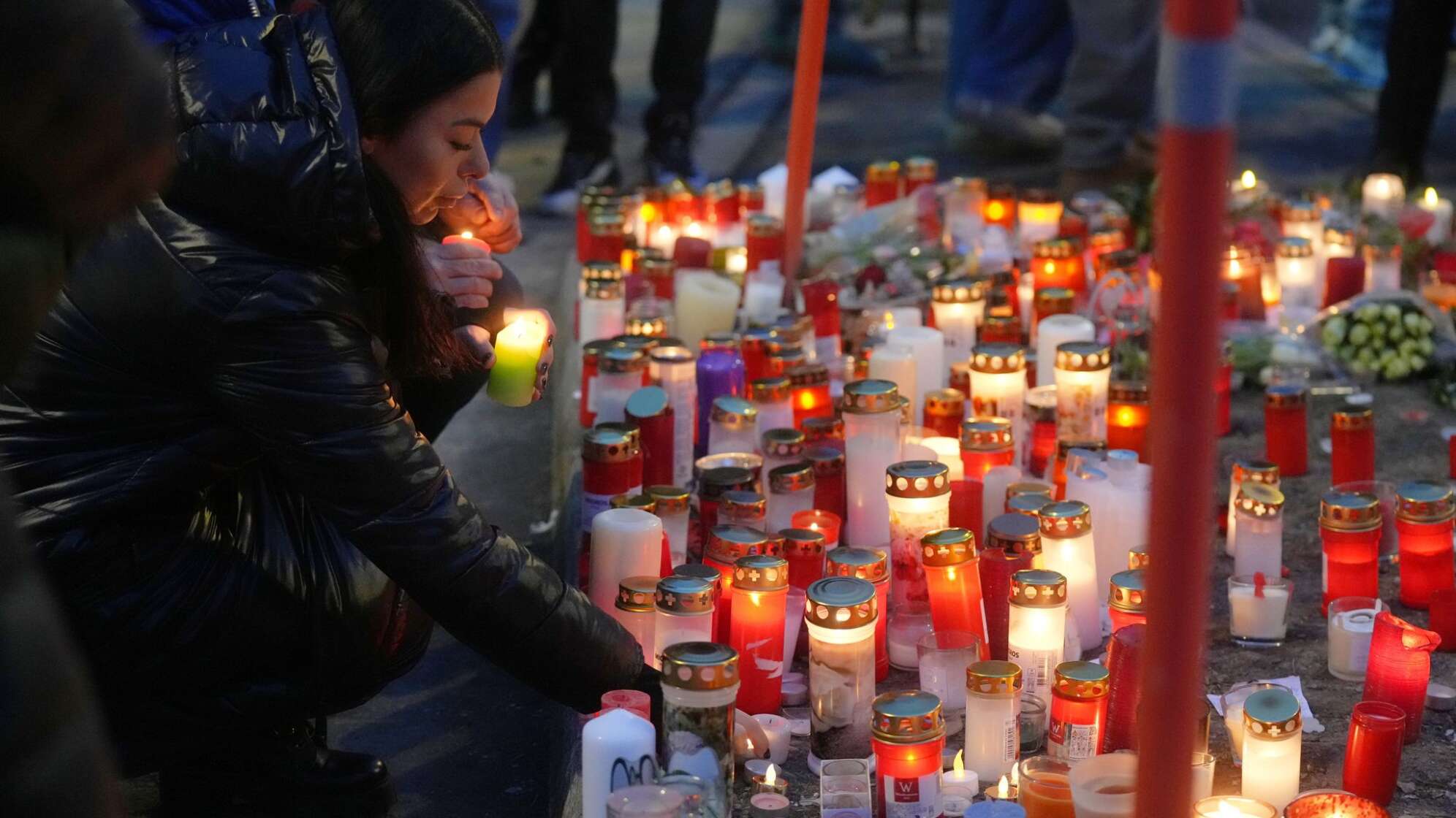 Opfer von tödlicher Silvesterparty wird in Berlin behandelt
