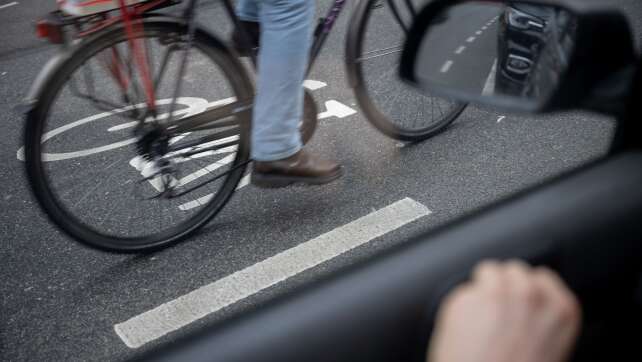 Unfälle mit Autotüren: Das Risiko in Großstädten bleibt hoch