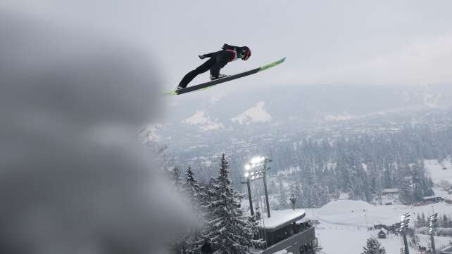 Skispringer Geiger und Paschke im Super Team chancenlos