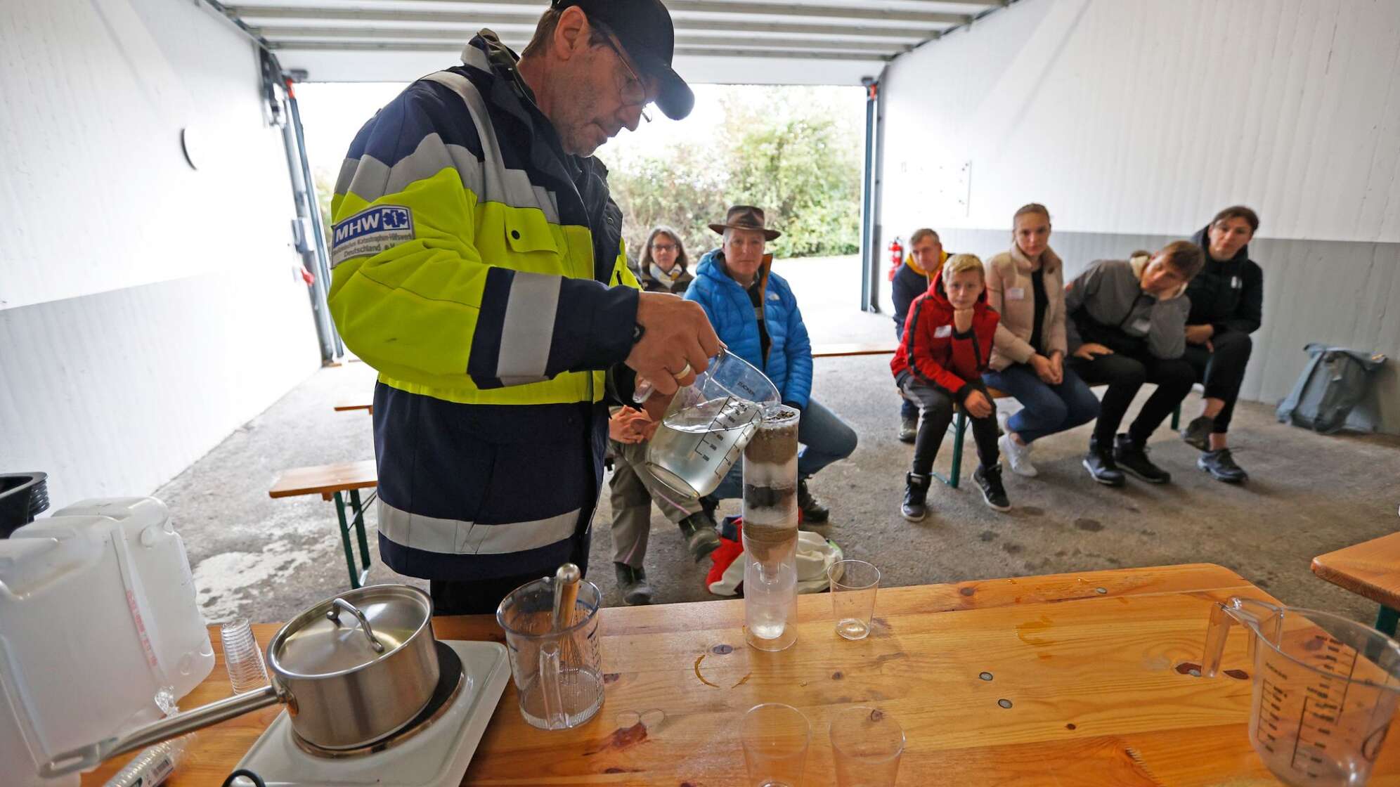 Selbsthilfekurs Medizinisches Katastrophen-Hilfswerk