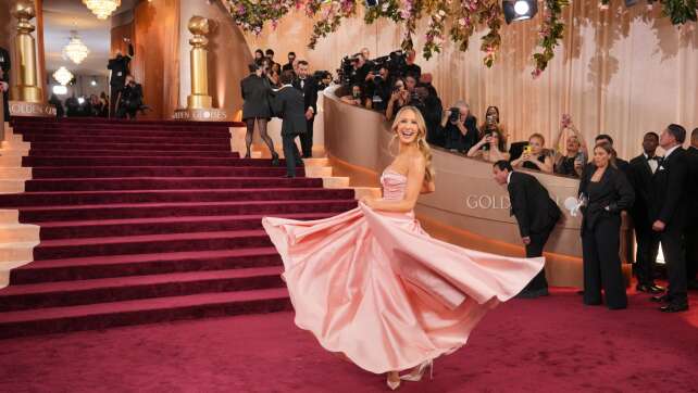 Golden Globes locken viele Stars auf den roten Teppich