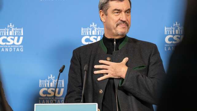 Söder will Hymnenpflicht bei Schulabschlüssen rasch umsetzen