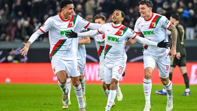 Traumtor reicht Augsburg nicht: Union trifft spät zum 1:1