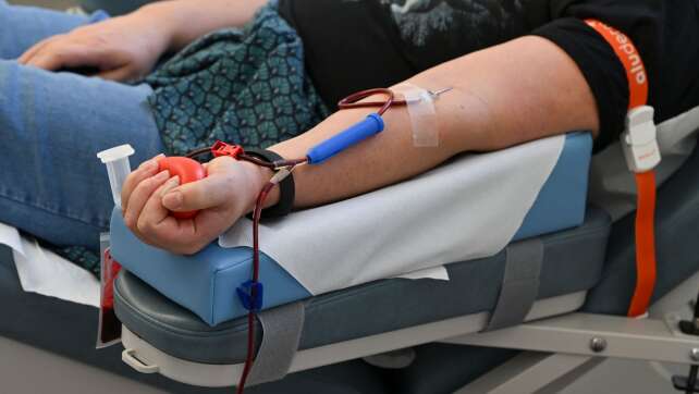 Grünen-Experte für flexiblere Organisation von Blutspenden